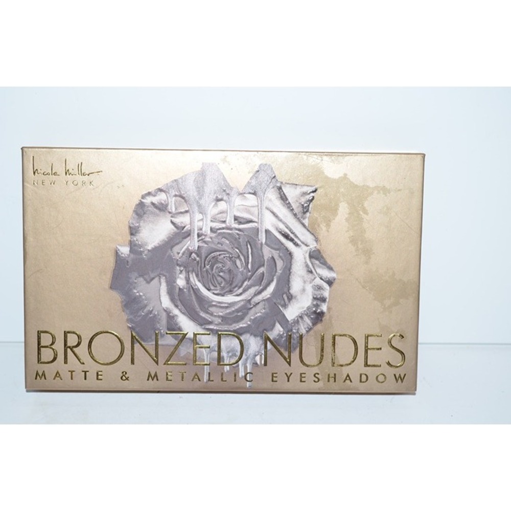 Nicole Miller New York Bronzed Nudes Eyeshadow Palette Matte Metallic 15 colors